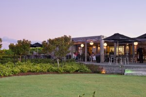 Plume Restaurant Matakana - outdoor seating & garden view